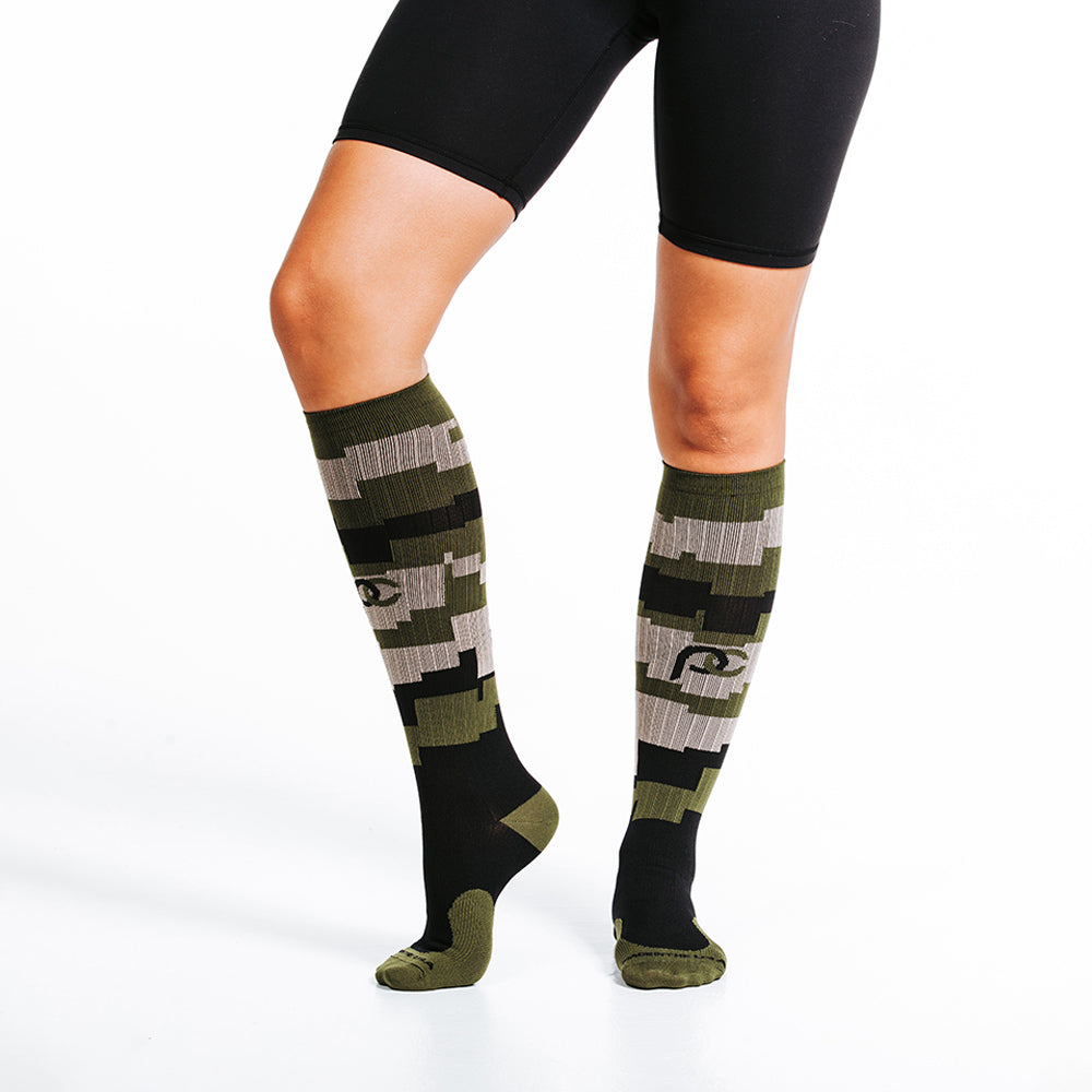 Pro Compression Marathon Socks, Green Camo