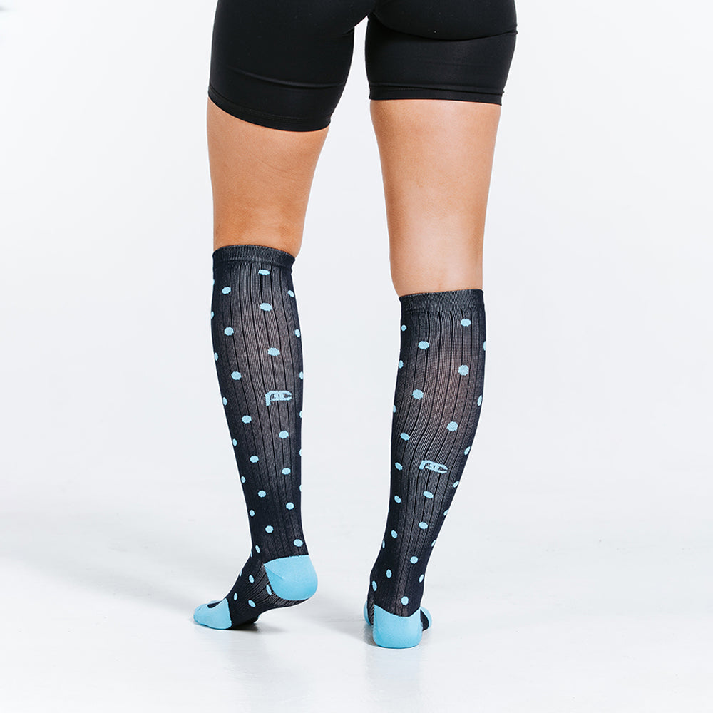 Pro Compression Marathon Socks, Navy Dots