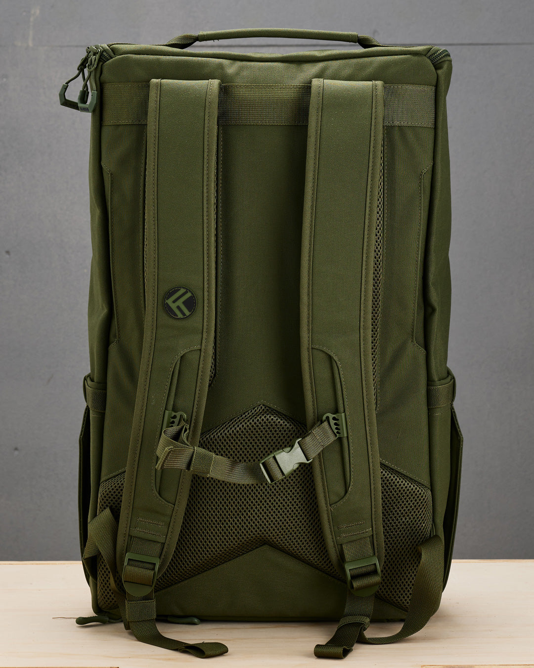 KNKG Core Backpack Green