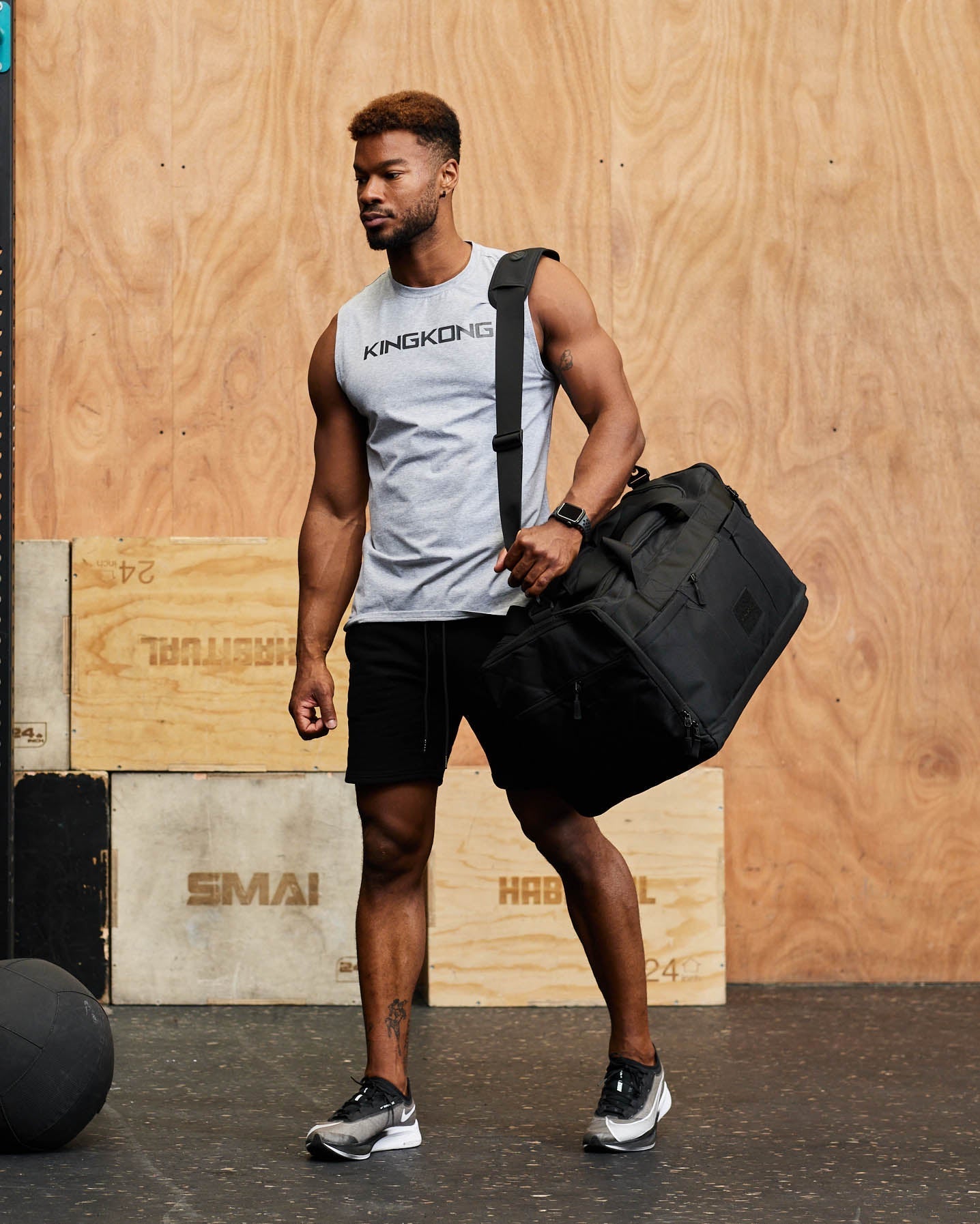 KNKG Core Duffel Black