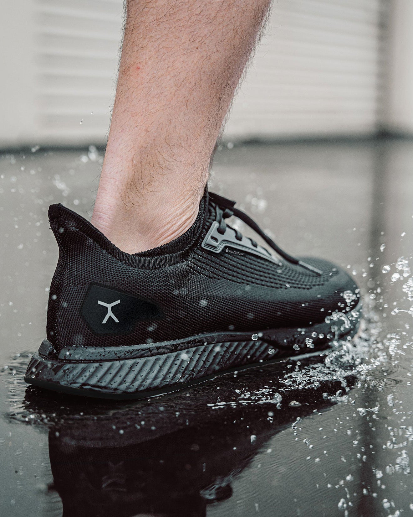 Adapt Runner – Flux Footwear