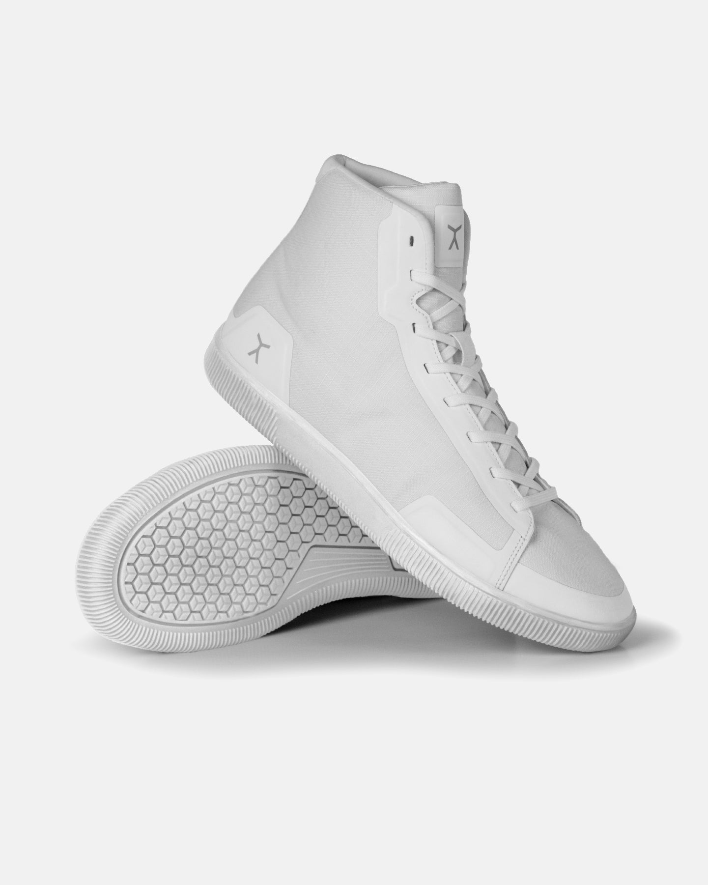 Flux Adapt High-Top Trainer | Whiteout HT / 4M / 5W - Again Faster